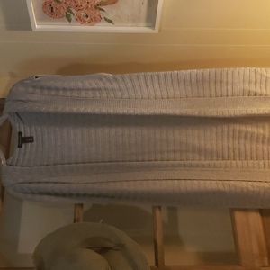 Sleeveless hooded duster by White House Black Market